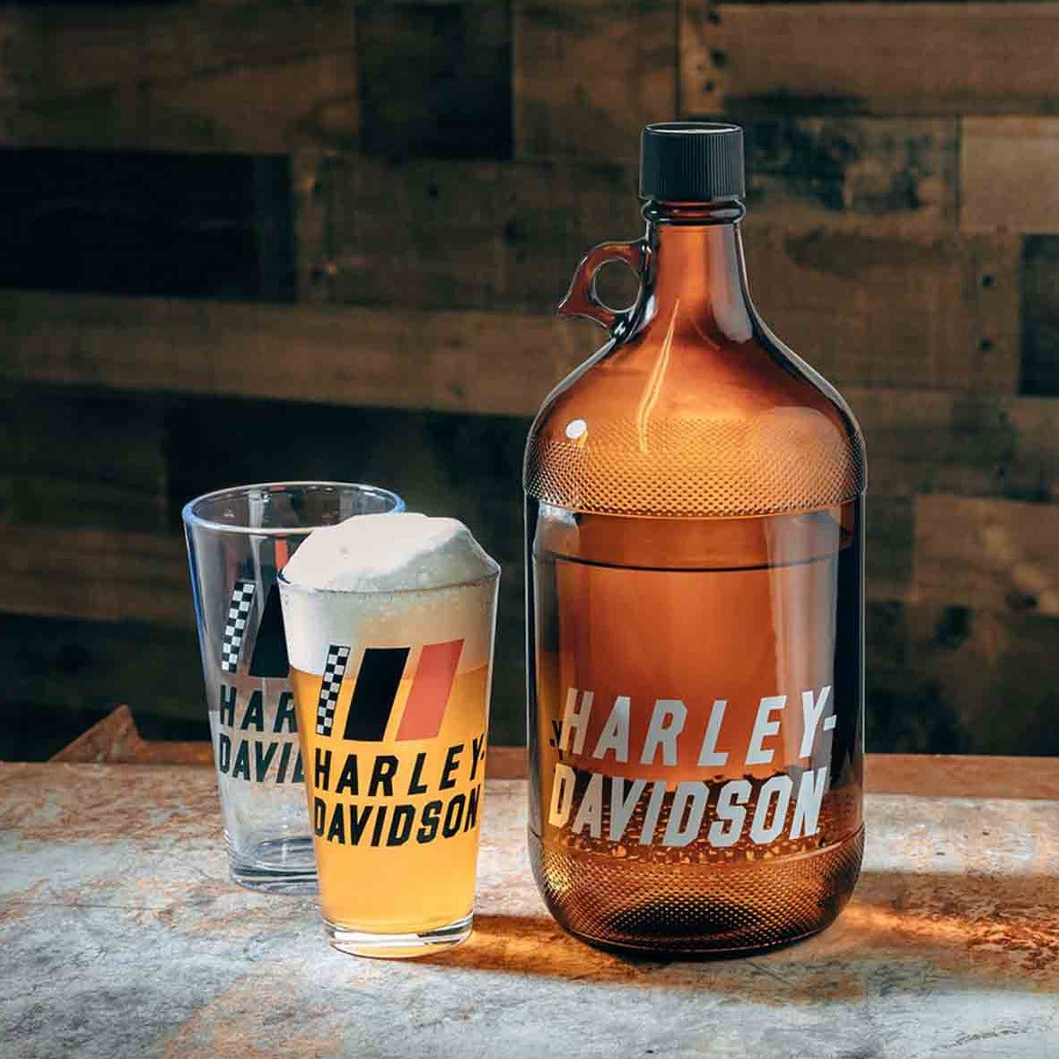 HarleyDavidson HD Racing Stripes Amber Glass Growler Set, HDL18818